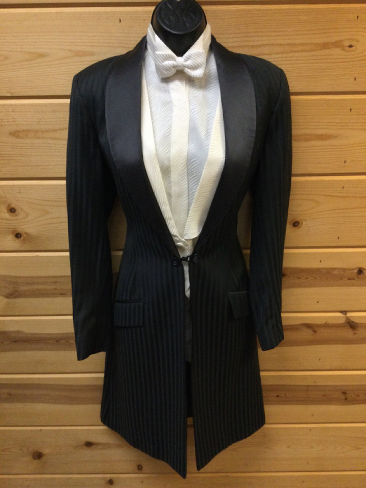 C 36 SS 15.5 NW 14.5 NK 36 SW 23.5 W 29.5+1 IS 33+1.5 Formal Tuxedo