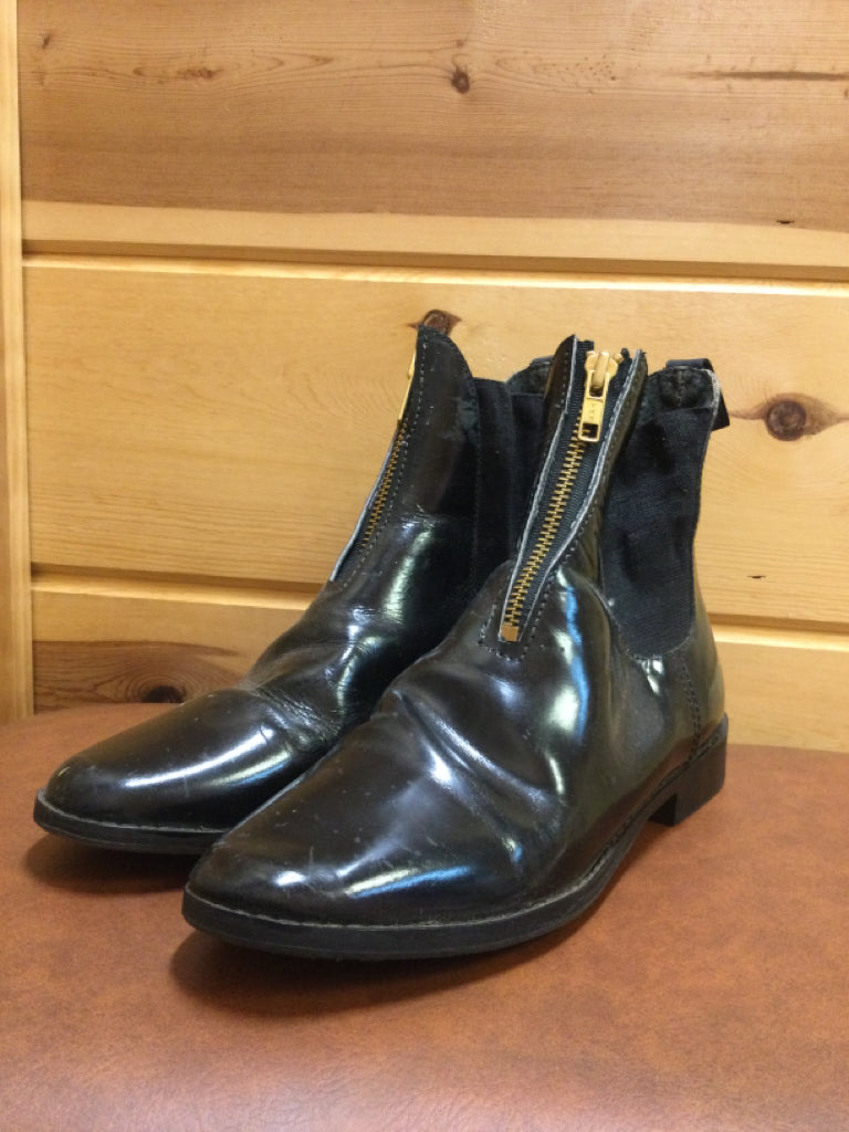 Size 7 Boots - Patent