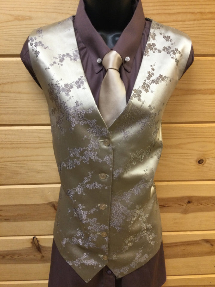 C 46 W 45 NW 22 Vest