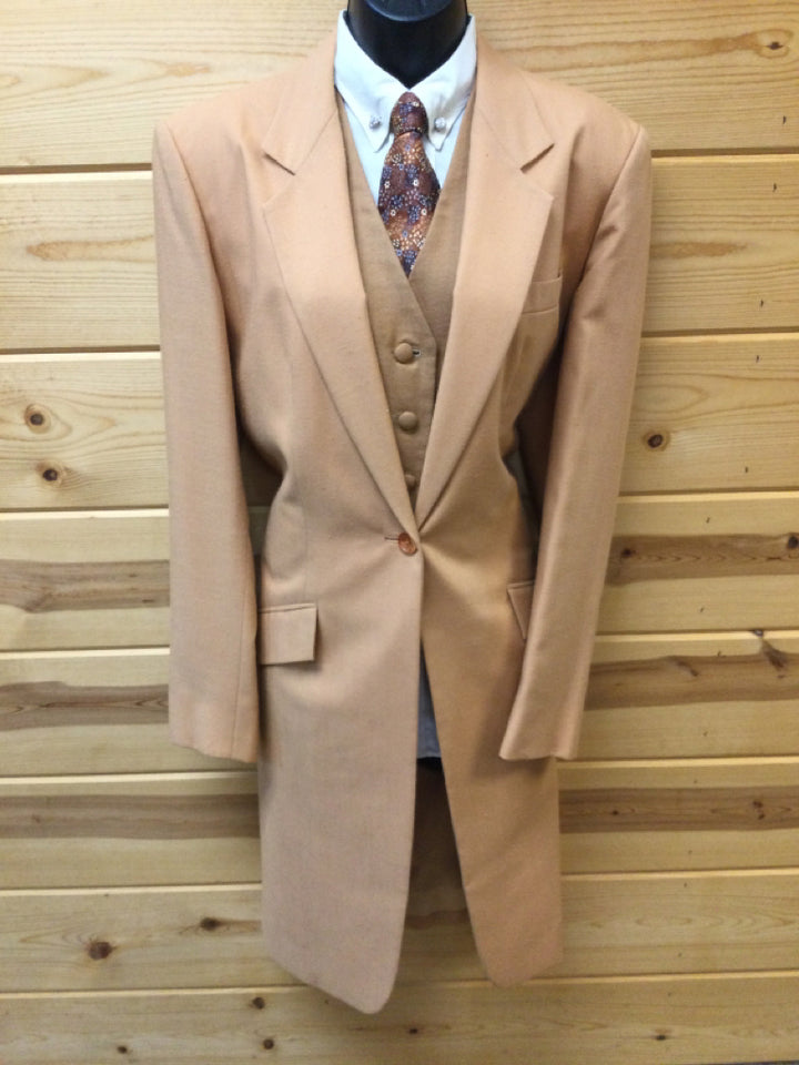 C 42 NW 17.5 SS 17.5 NK 40 SW 24.5 W 38 Day Coat