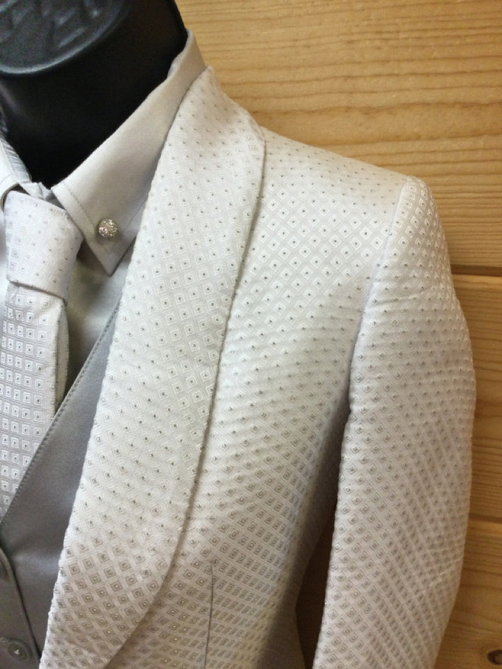 C 35 NW 13.5 SS 13 NK 33.5 SW 23 W 31 Day Coat