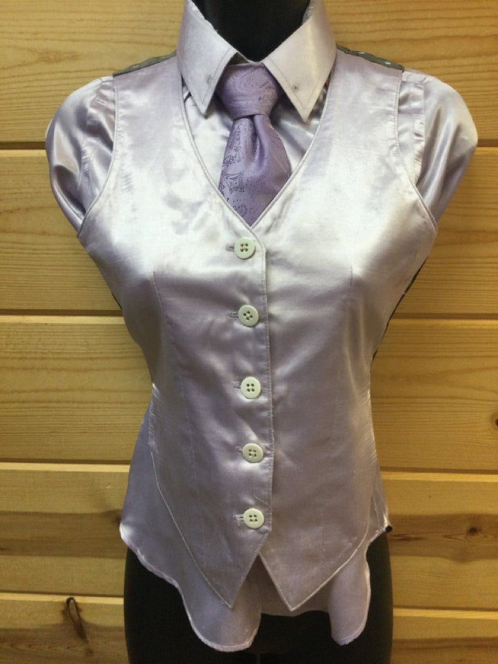 C 33 W 28.5 NW 15.5 Vest