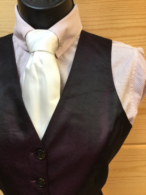 C 34 W 28 NW 18 Vest