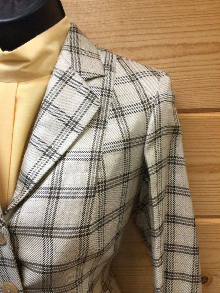 C 33 SS 13.5 CL 22.5 SW 22.5 W 28 Hunt Jacket