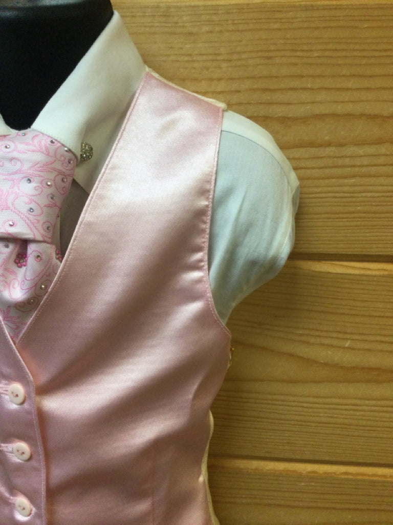 C 23 W 22 NW 15.5 Vest
