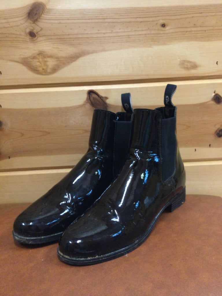 Size 8 1/2 Boots - Patent