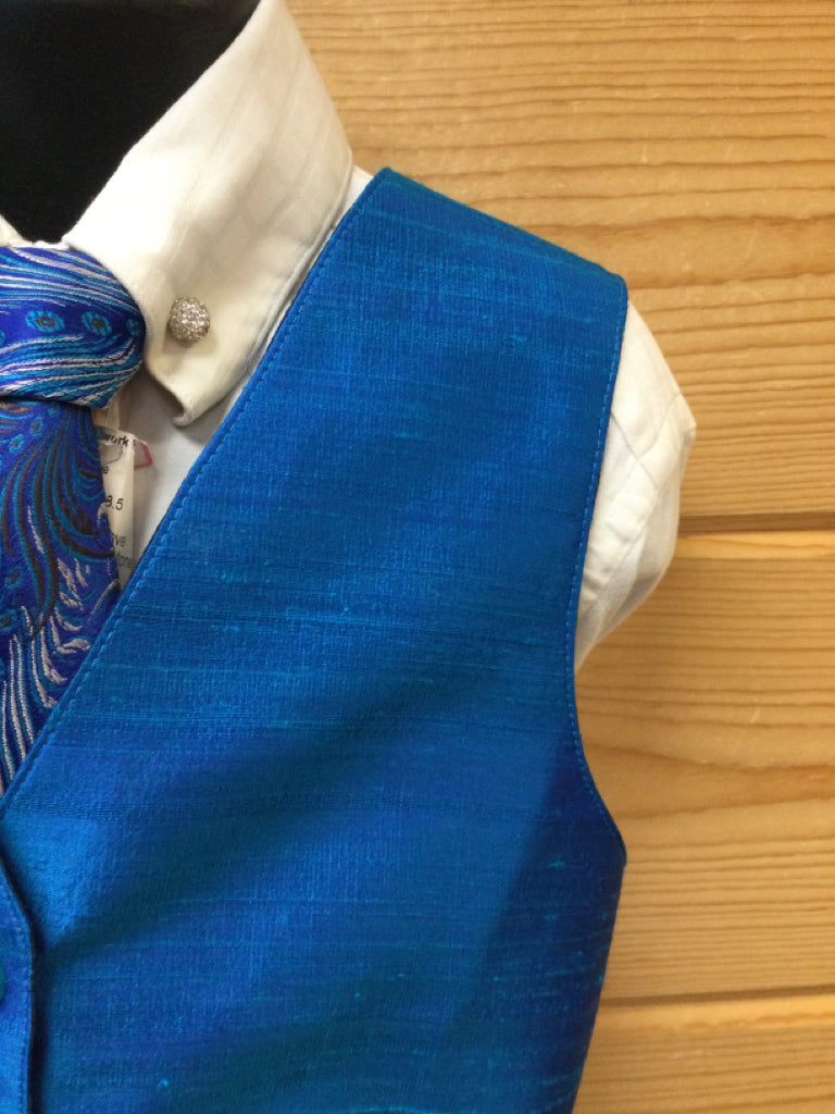 C 33 W 31 NW 18.5 Vest