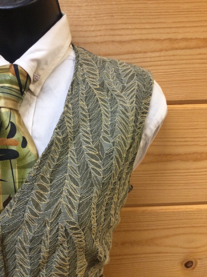 C 36 W 34.5 NW 18.5 Vest