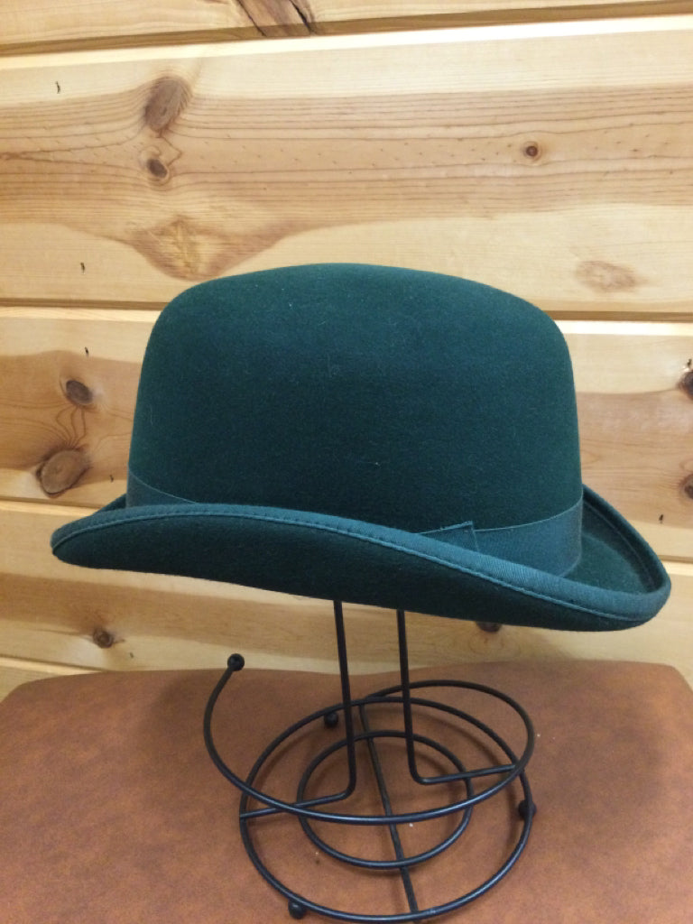 Size 7 Derby