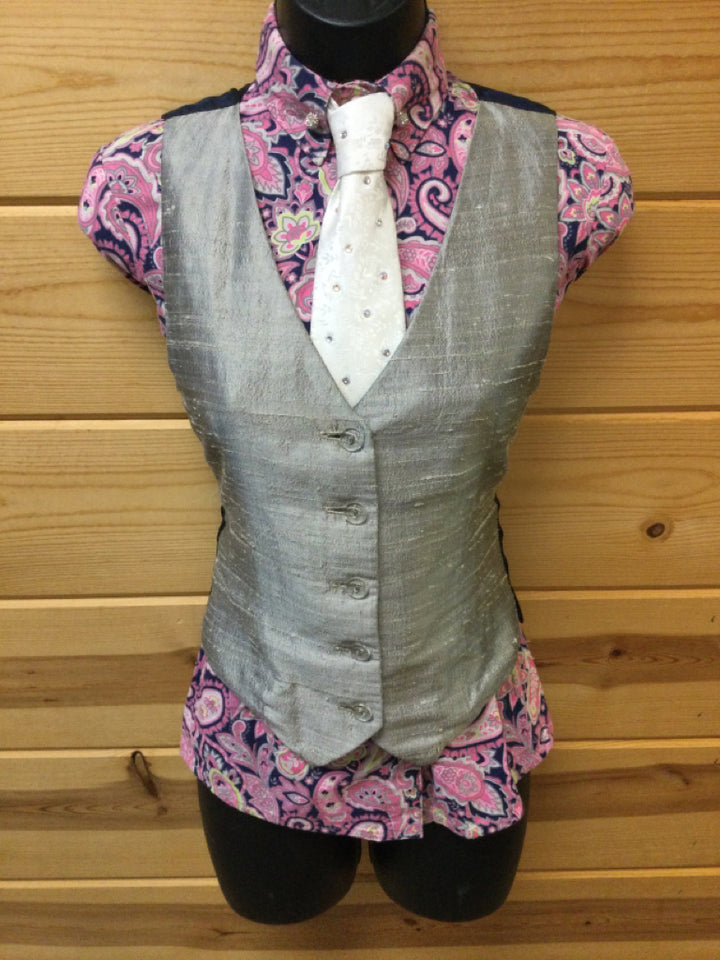 C 31 W 28.5 NW 18 Vest