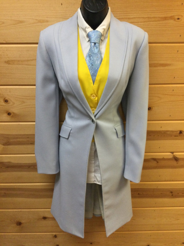 C 38 SW 24 W 32.5 Day Coat