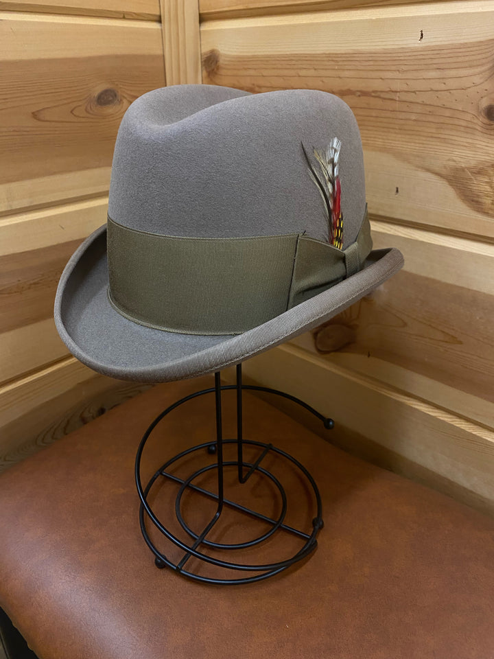 Size 6 3/4 Homburg