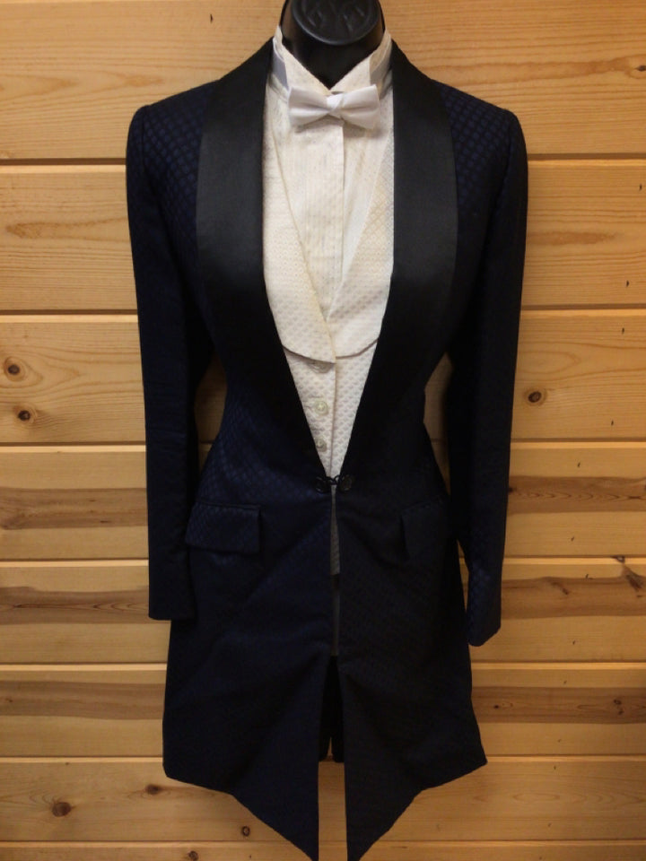 C 38.5 SS 14.5 NW 16.5 NK 36 SW 24.5 W 30+4 IS 33+2 Formal Tuxedo