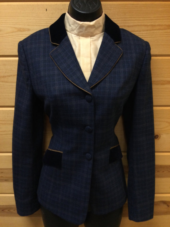 C 33.5 SS 15.5 CL 23.5 SW 24 W 28 Hunt Jacket