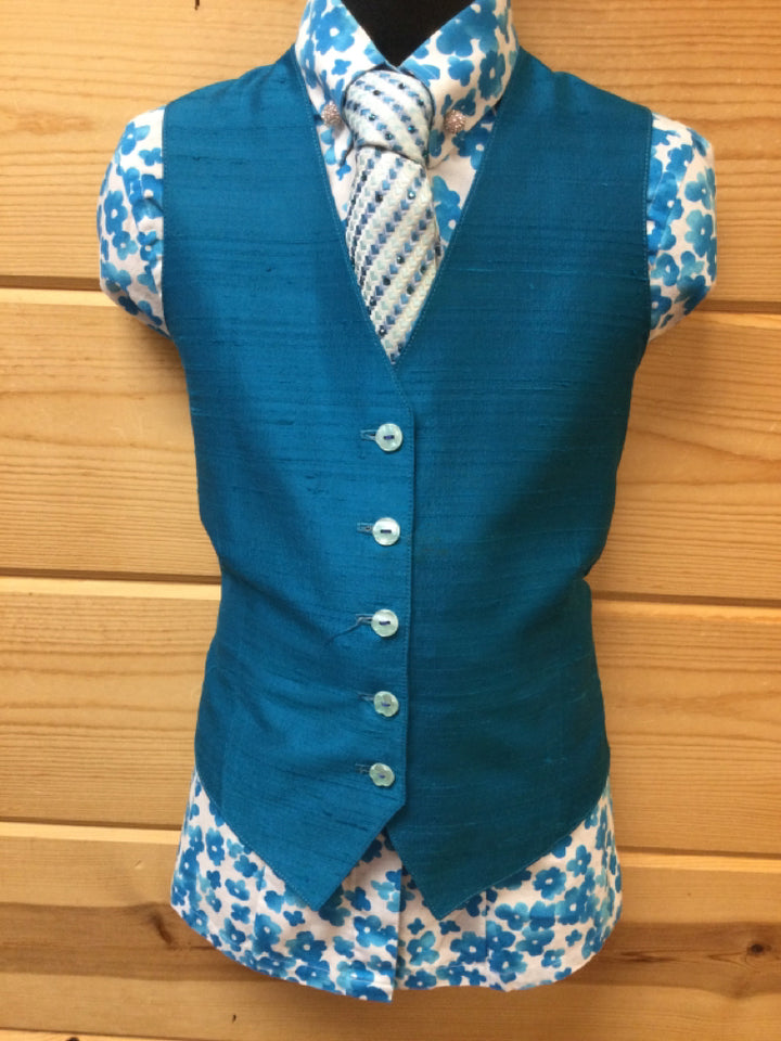 C 27 W 26 NW 17 Vest