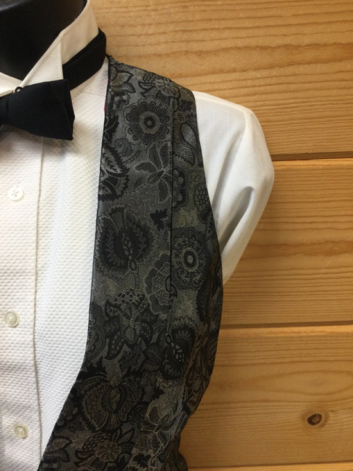 C 37 W 32 NW 20 Vest - Formal