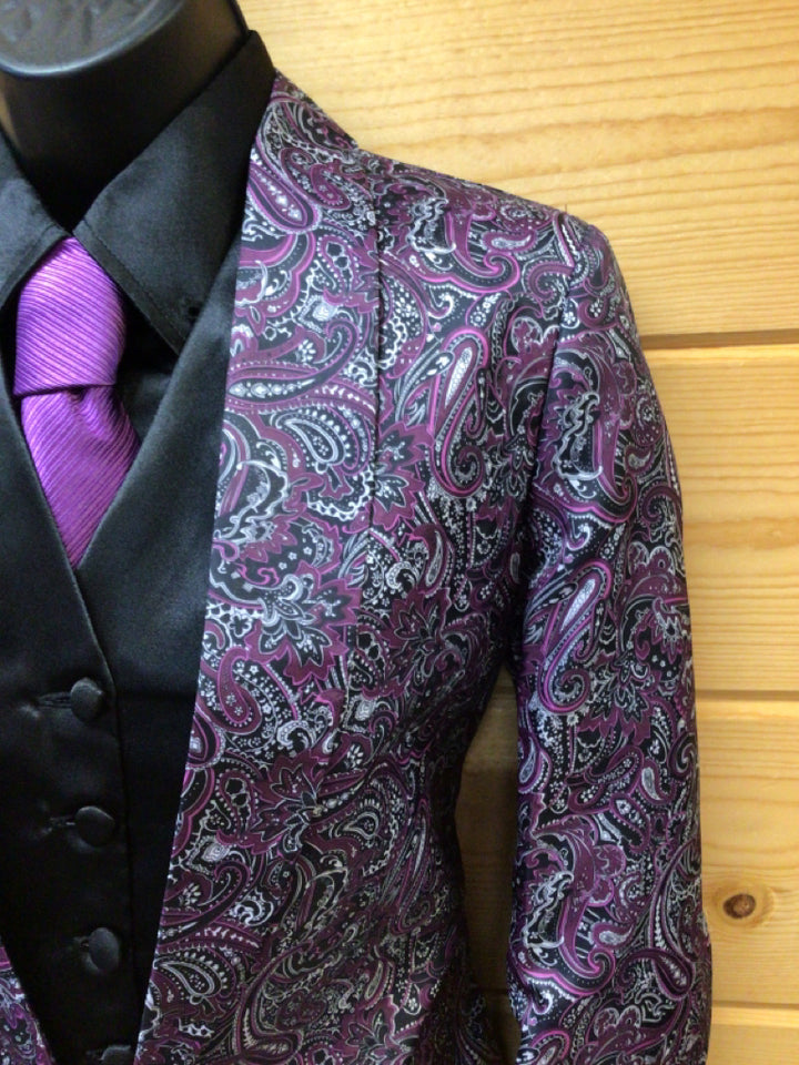 C 37 NW 15 SS 15 NK 39 SW 24.5 W 33 Day Coat