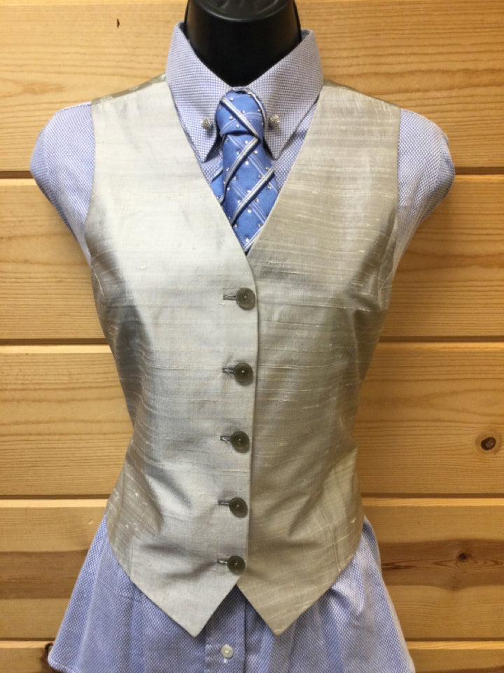 C 33 W 30 NW 17.5 Vest