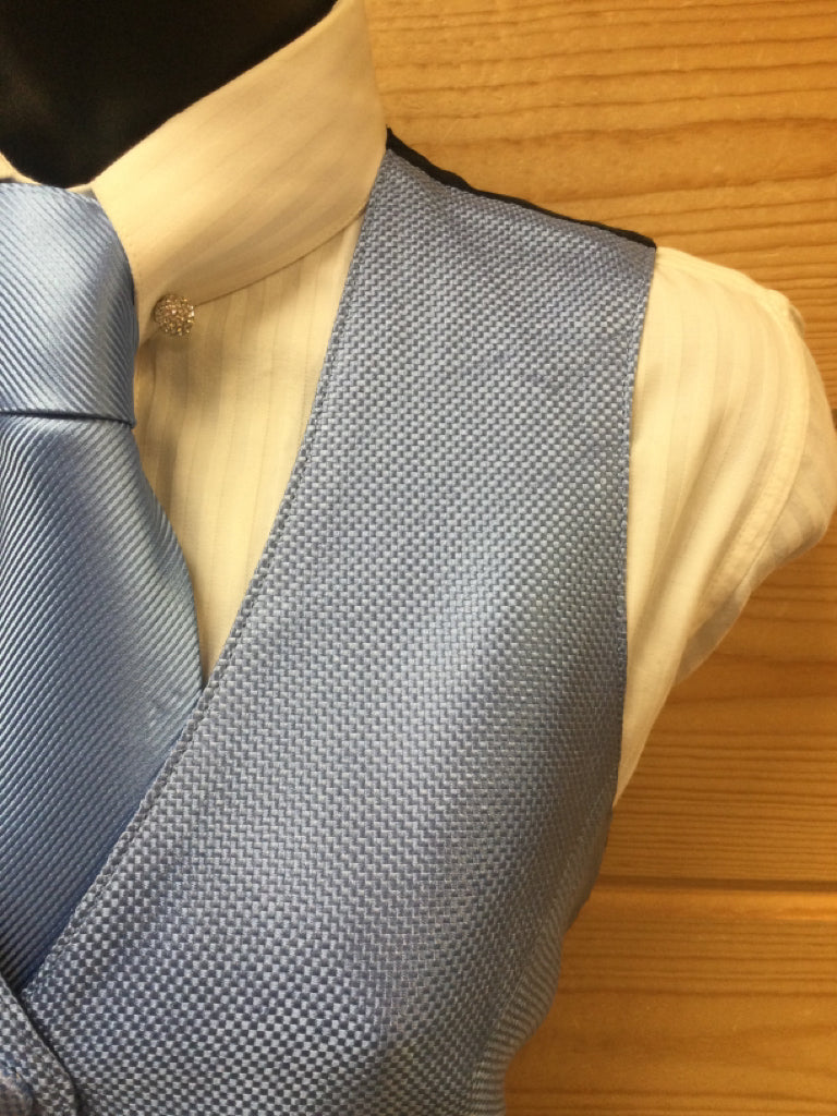 C 34 W 32 NW 19.5 Vest