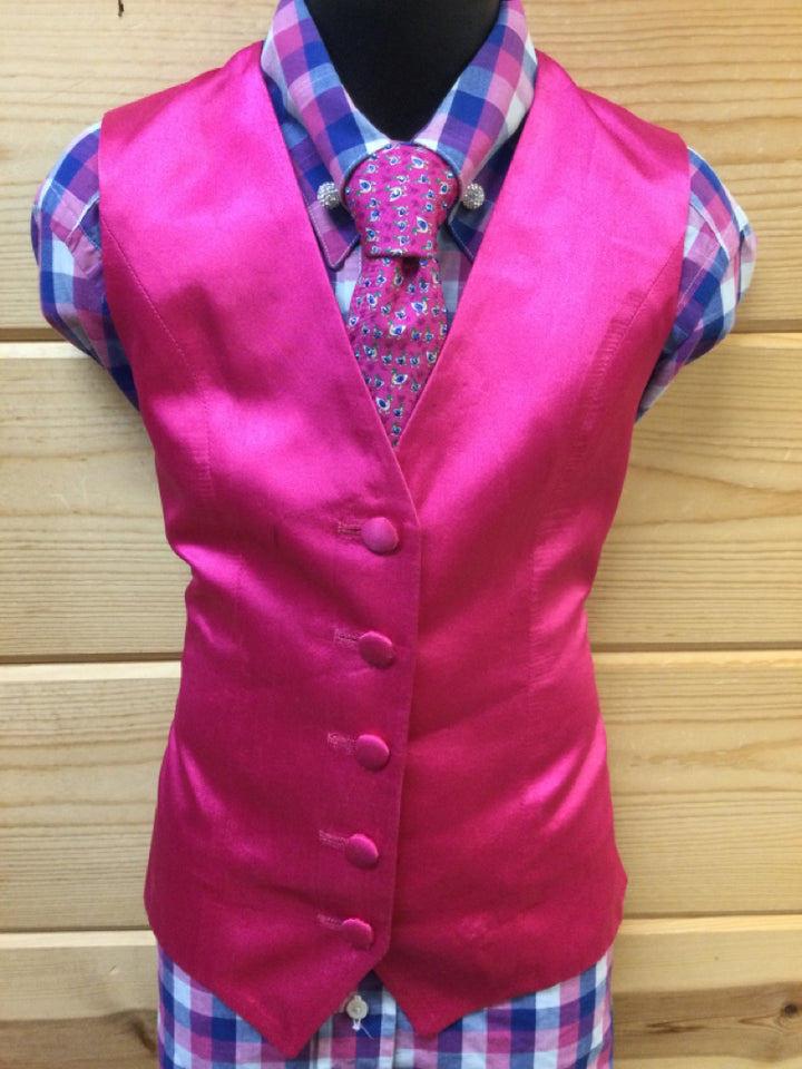 C 27 W 26.5 NW 17.5 Vest