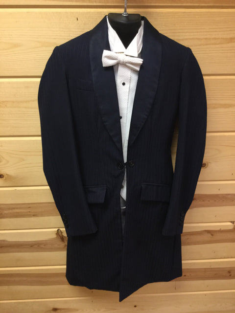 C 30 SS 11.5 NW 13.5 NK 32.5 SW 22 W 24 IS 32+1 Formal Tuxedo