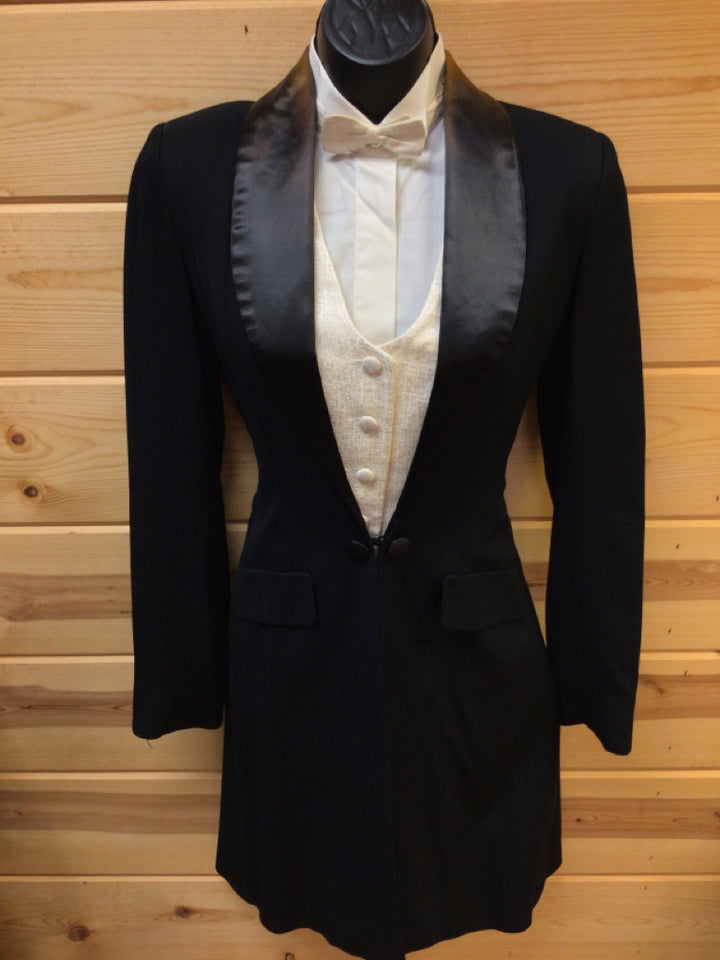 C 36 SS 15 NW 15 NK 36.5 SW 25 W 27 IS 35.5+1 Formal Tuxedo