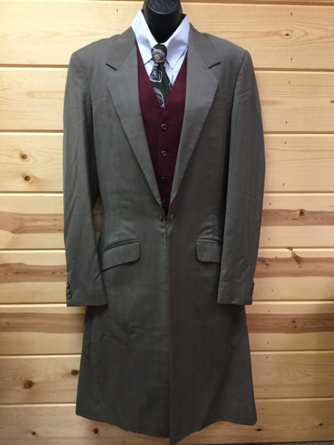 C 41 SS 17 NW 21 NK 44 SW 27 IS 39+1.5 Men's Suit