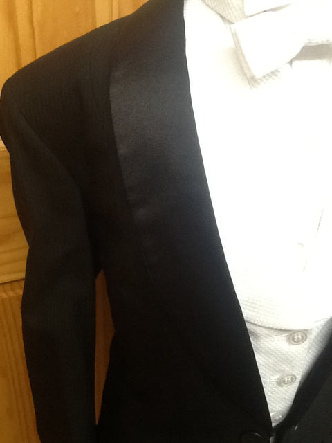 C 34 SS 14.5 NW 14.5 NK 34 SW 21.5 W 30 IS 32 Formal Tuxedo