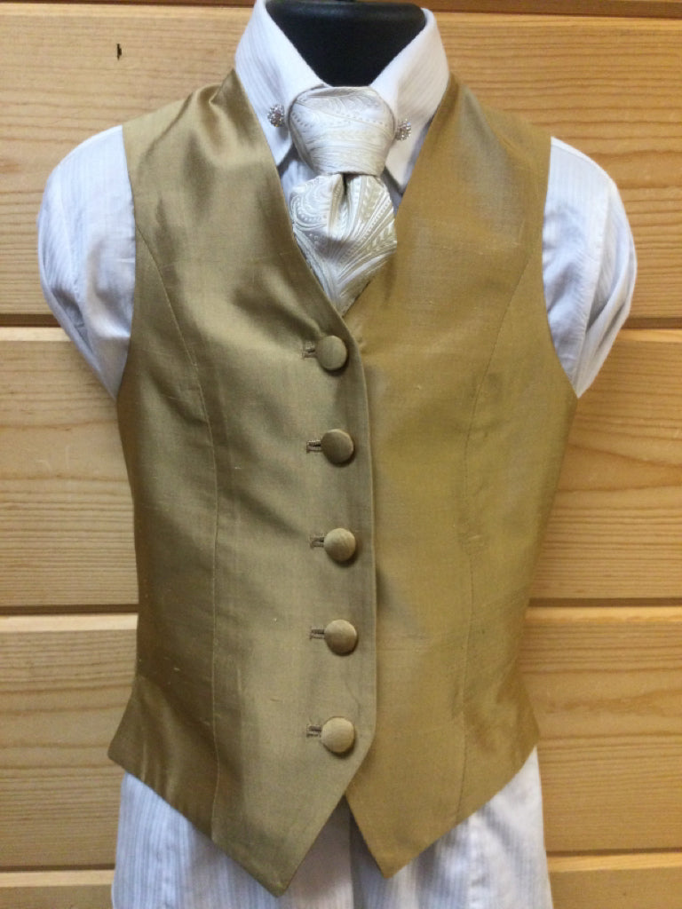 C 26 W 25 NW 14.5 Vest