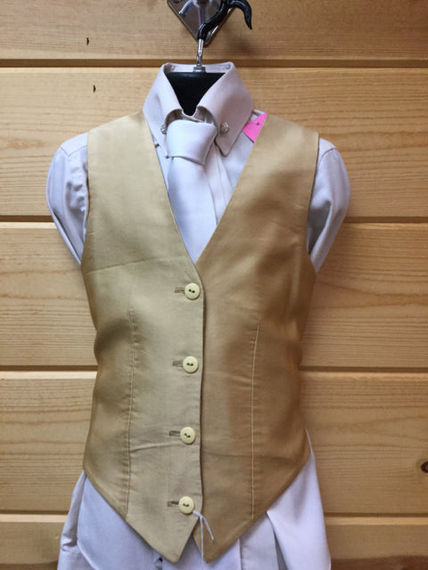 C 32 W 28 NW 15.5 Vest