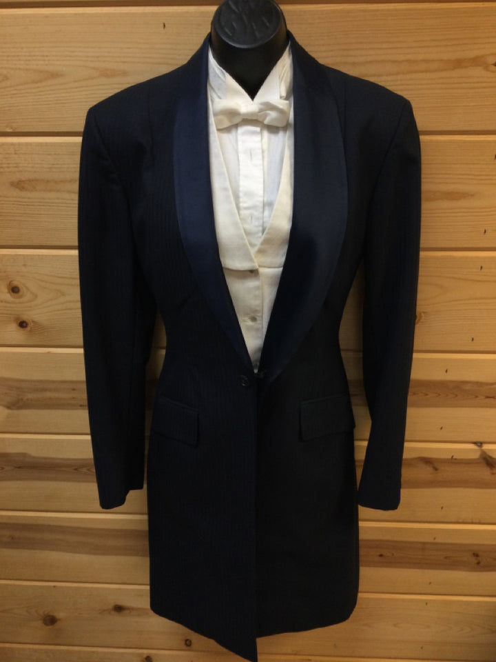 C 34 SS 17.5 NW 17 NK 38.5 SW 24 W 28 IS 35 Formal Tuxedo