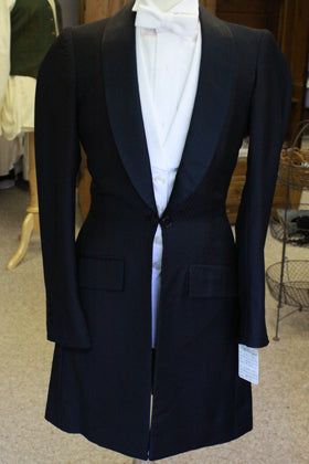 C 32 SS 13.5 NW 14 NK 33.5 SW 22 W 25 IS 30 Formal Tuxedo